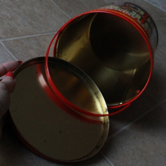 Vintage Nabisco 1991 Barnum's Animal Crackers Storage Tin Bucket - Picture 6 of 6